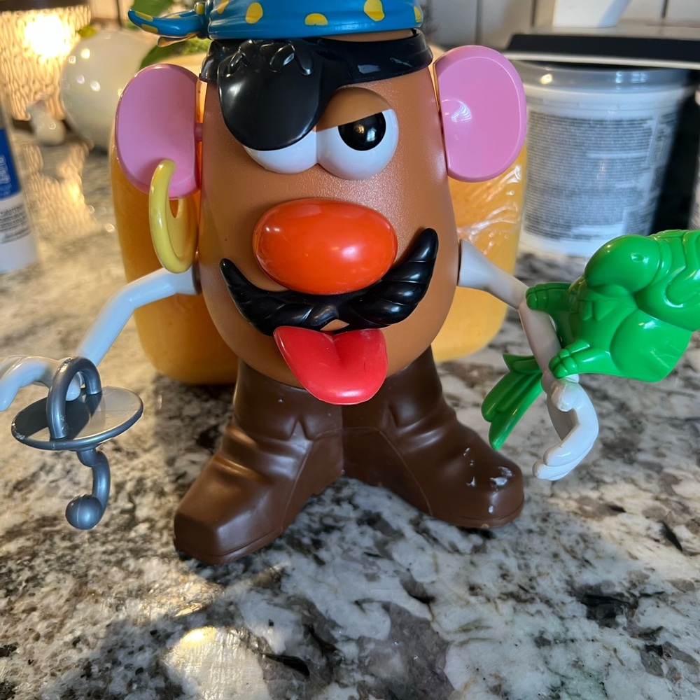 Classic Pirate Toy - Brown/Orange/Black